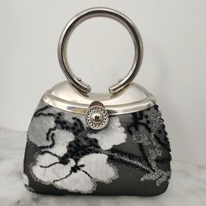 Baracci Haute Couture silk cocktail clutch